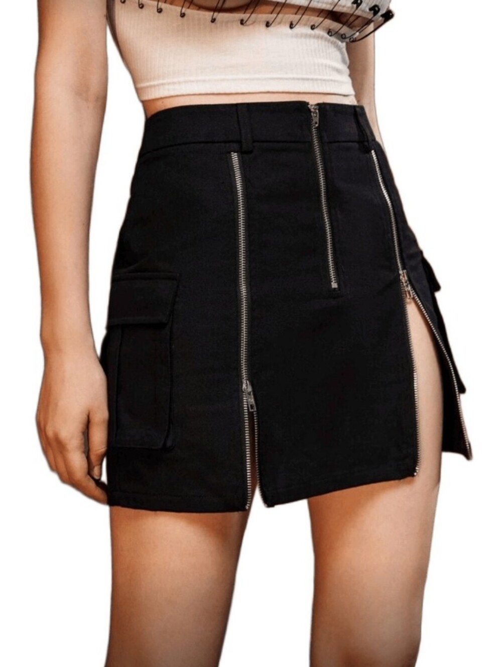 SHEIN X Black Cargo Mini Skirt with Zipper Details